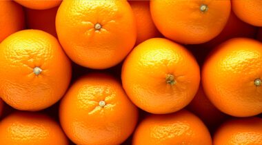 pile of navel oranges